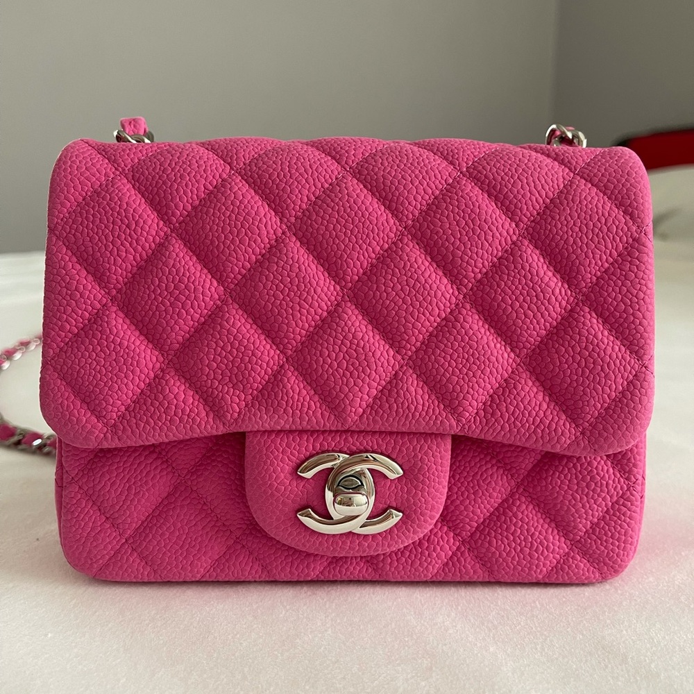 COPY - Chanel classic square mini caviar leather. Pristine condition no signs…
